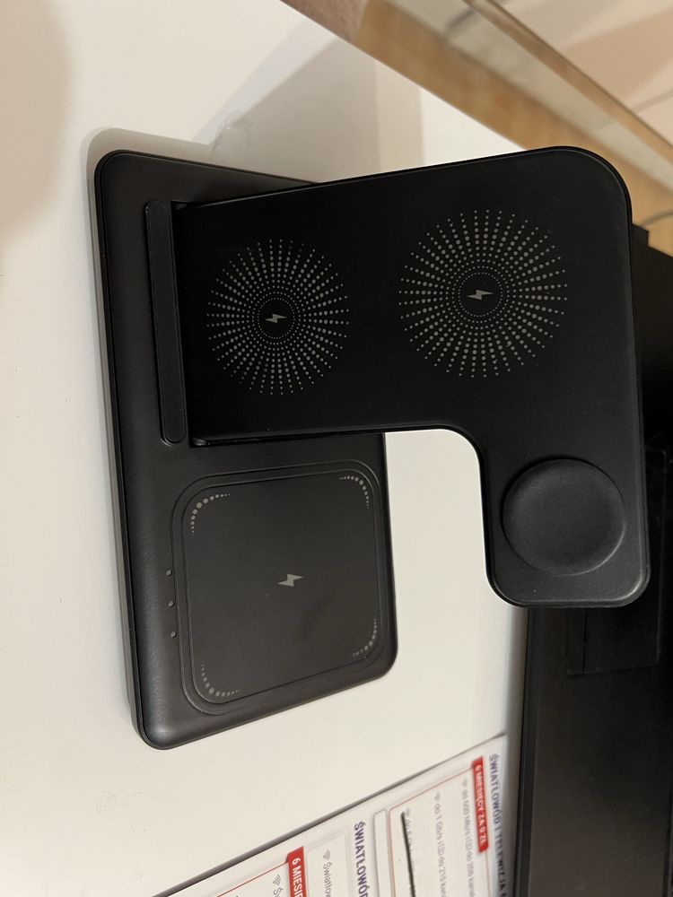 Ładowarka bezprzewodowa do Apple 3w1 !