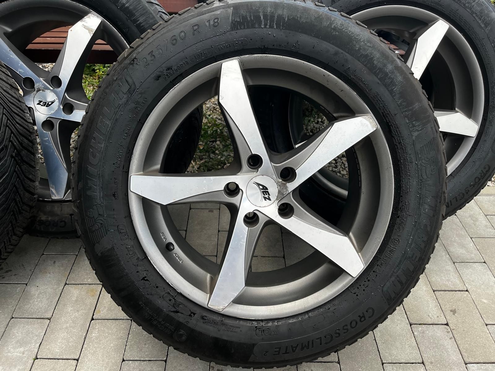 Kola 235/60R18 5x114,3
