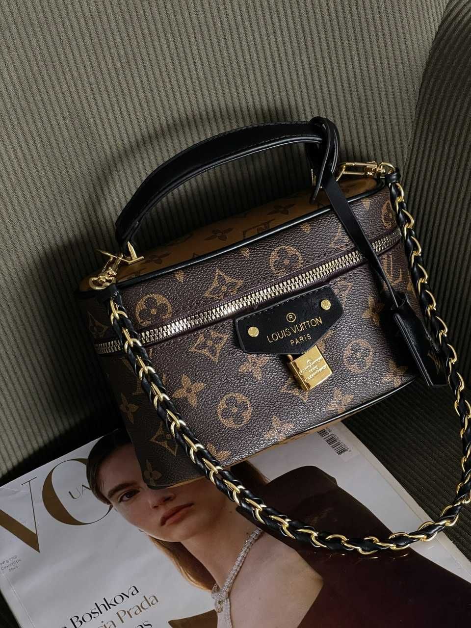 Сумка Louis Vuitton Classic Lambskin Сумочка Луї Віттон Сумка LV