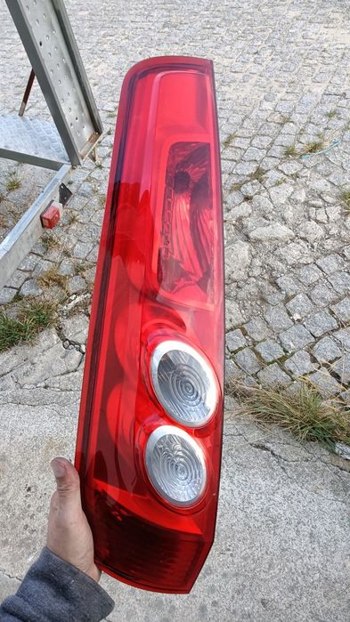 Farolim Ford fiesta original de 2007 esquerda