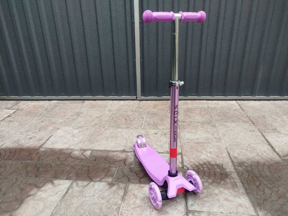 Детский самокат MaxxPro kids