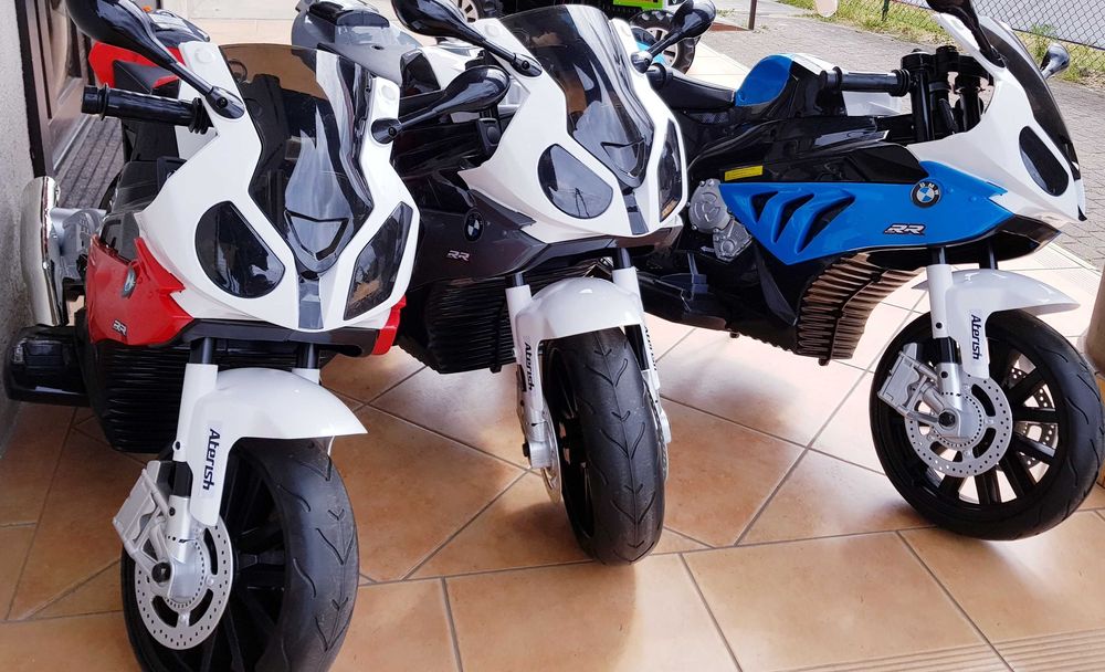 BMW S1000RR motor na akumulator