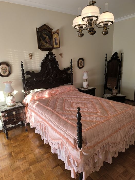 Cama (está como nova)