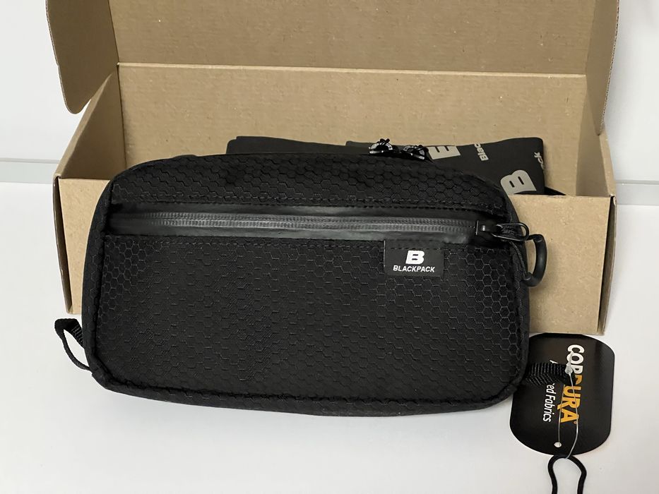 НОВА! Бананка Blackpack EDP – EveryDayPouch