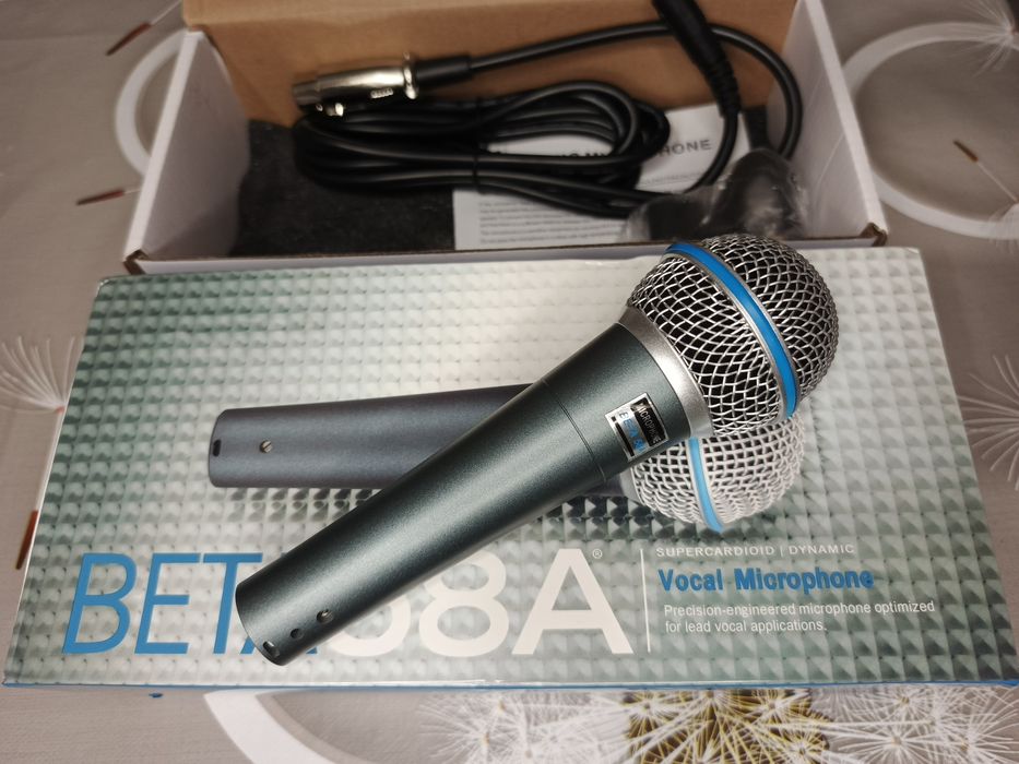 BETA 58A. Суперкардіоїдний динамічний вокальний мікрофон.
