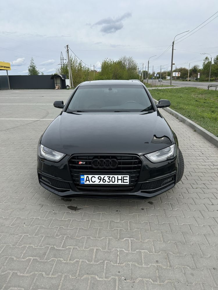 Продам Audi a4 S Plus