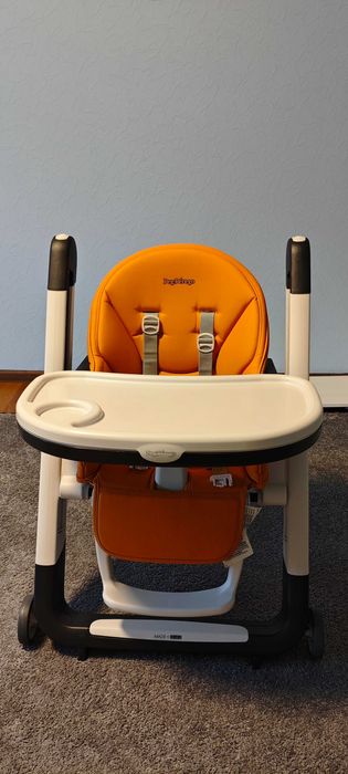 Стільчик для годування та ігор Peg-Perego Siesta Follow Me 1 міс-3 р