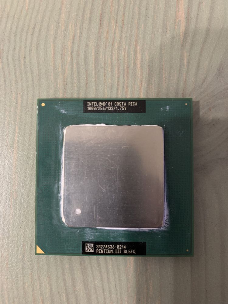 Процесор Intel Pentium 3 1000 Mhz Coppermine Socket-370