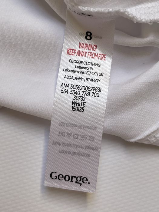 8 36 George biała gładka dopasowana koszulka na ramiączkach bawełniana