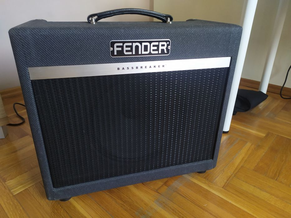 Fender Bassbreaker 15