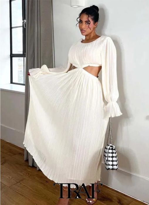 Zara Dress Traf 2023. Cintura recortada, alargamento de manga plissada