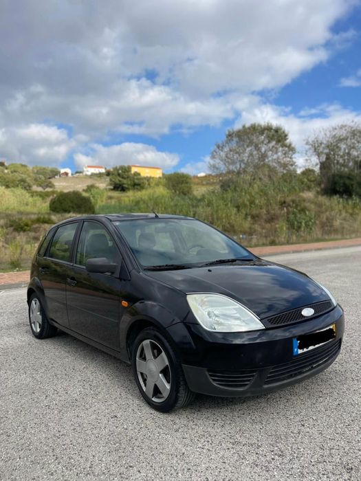 Ford fiesta 1.1 em bom estado 2003