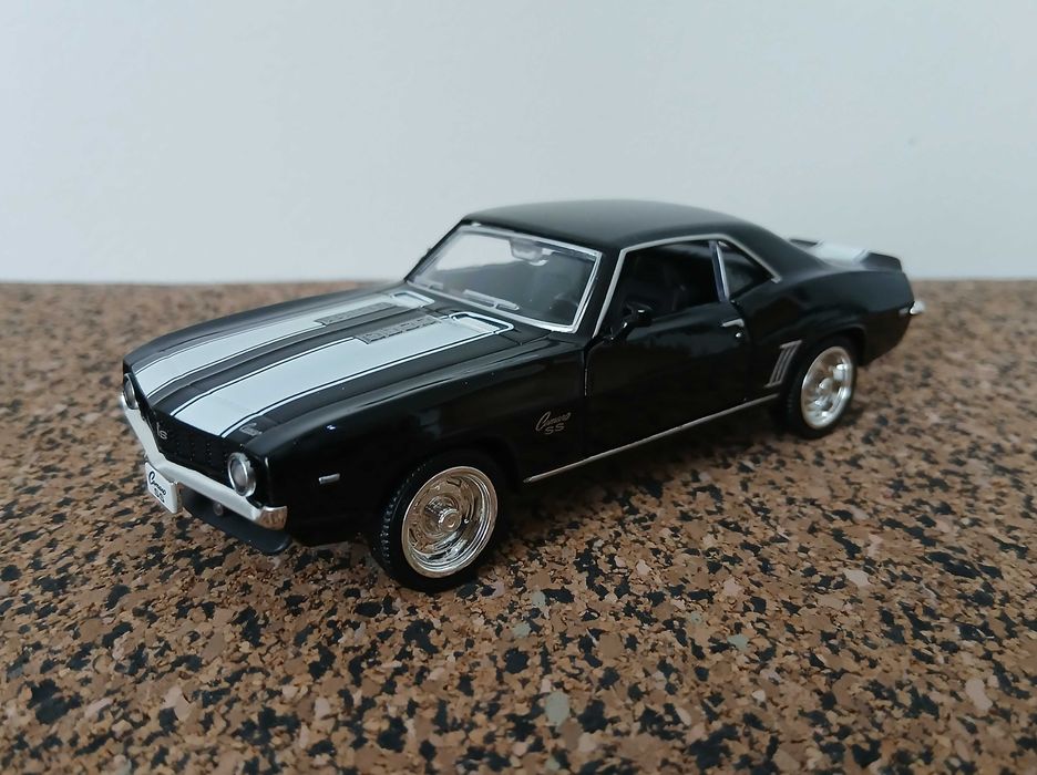 Chevrolet Camaro SS de 1969 (escala 1:32)