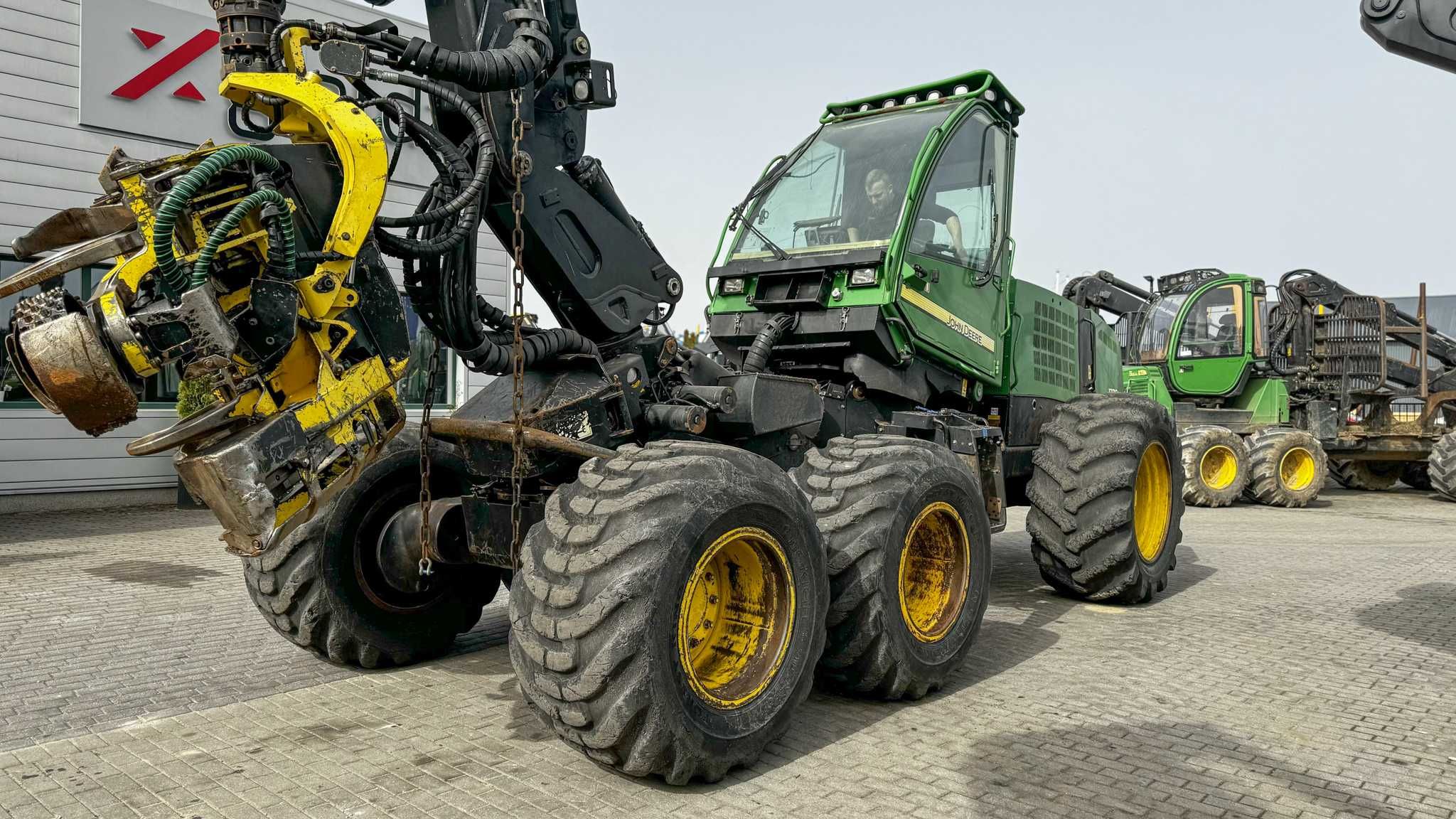 Harwester John Deere 1270D ECO III ROK 2008