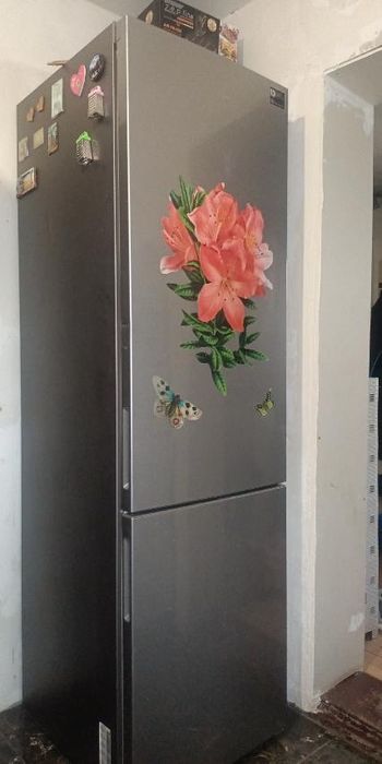 Продам холодильник