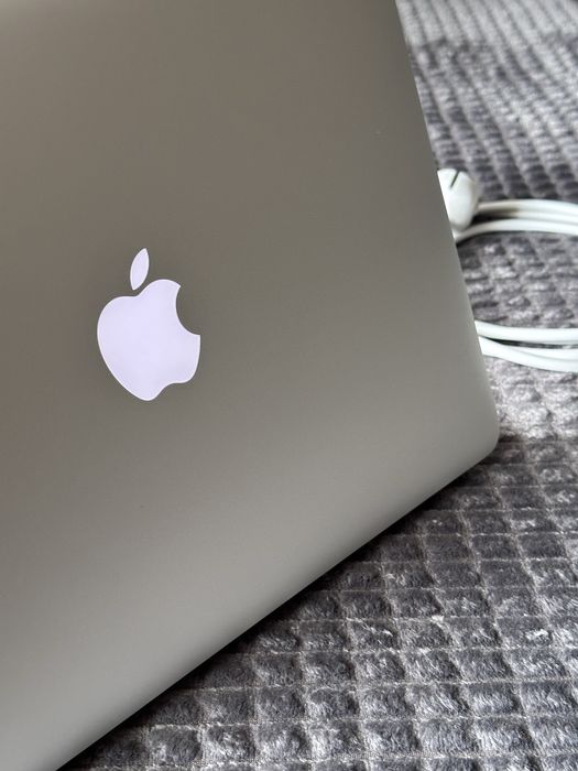 MacBook Air 13" Late 2010 | Sprawny