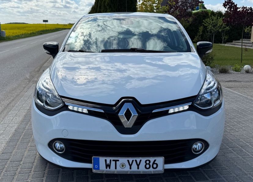 Renault Clio 2014 бензин 1.2 на Автоматі