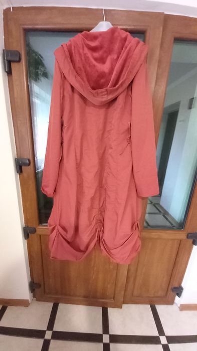 Женское  демисезонное пальто