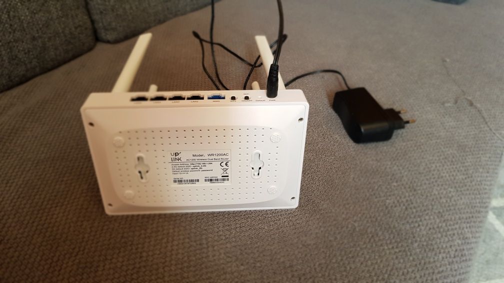 Router bezprzewodowy UP LINK WR 1200AC