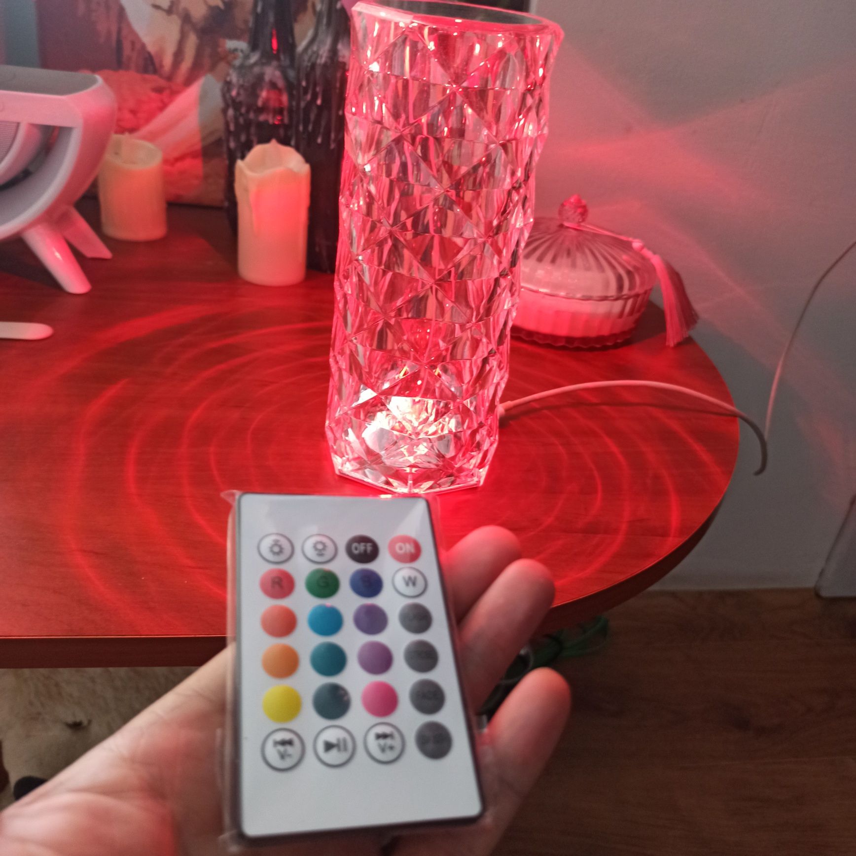 LED лампа, 16 кольорових режимів, сенсор + пульт