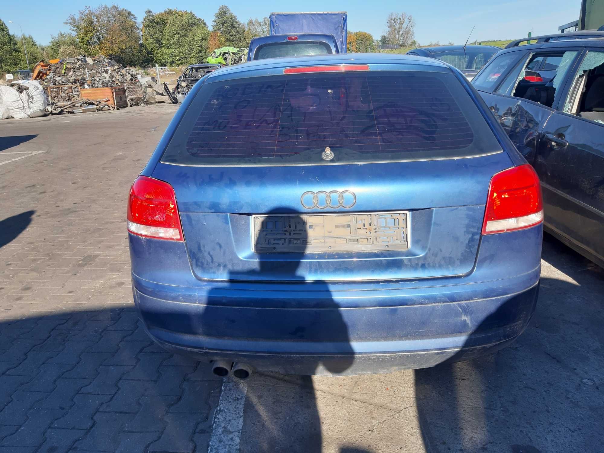 Maska Audi A3 8P k:LZ5C drzwi błotnik klapa zderzak lampa części