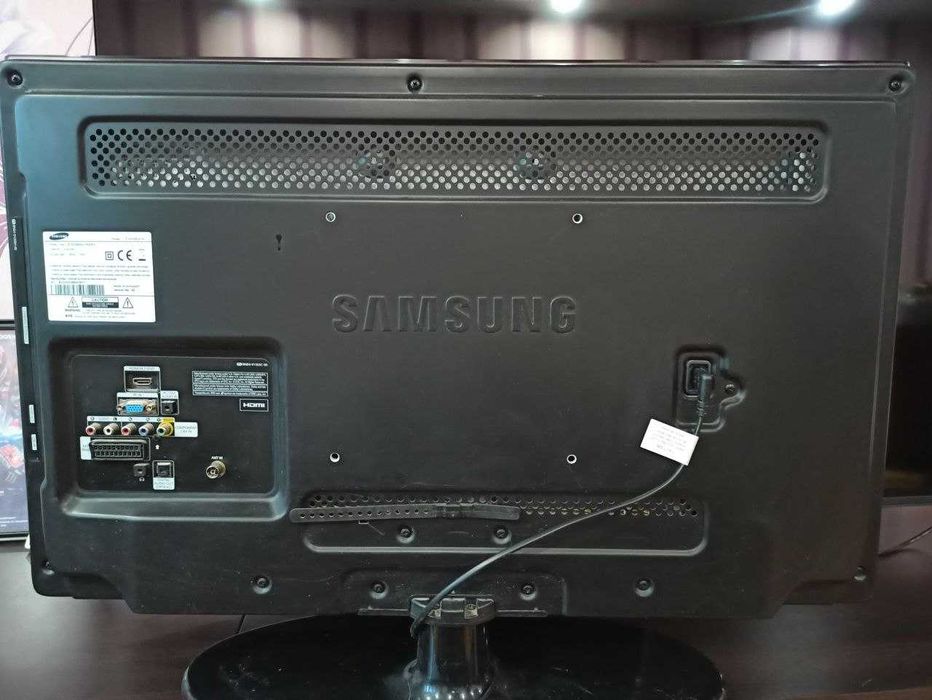 Телевизор Samsung LE-32D450