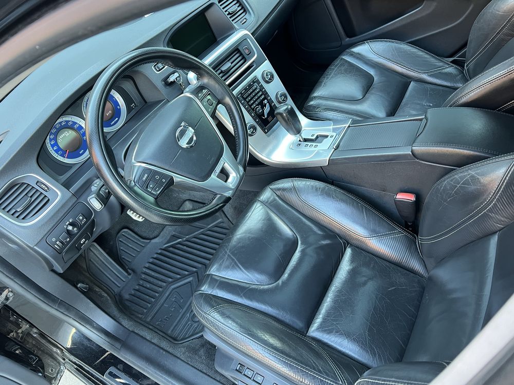 Volvo S60 R-design 3.0 T6 1 właściciel w kraju