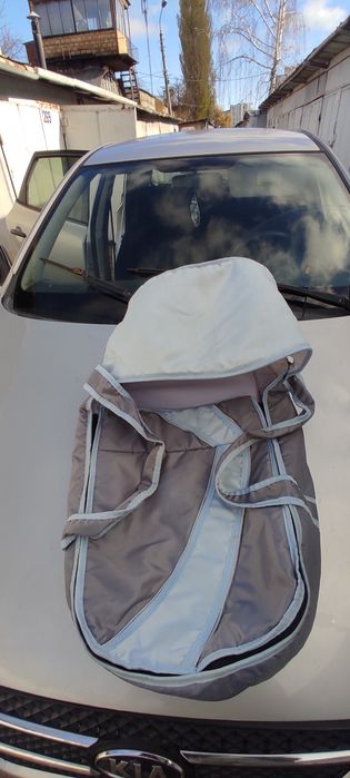 Дитяча коляска майже нова