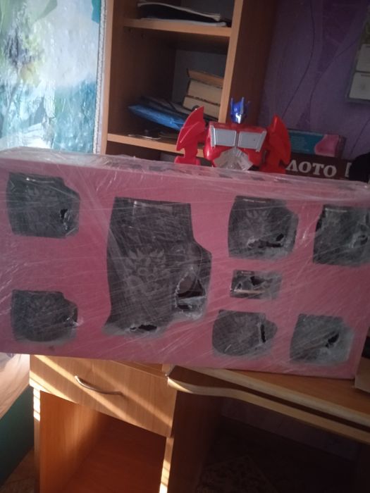 Набір гарного посуду