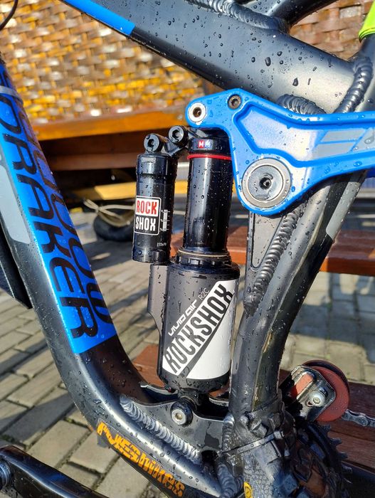 Mondraker Prayer + Fox Kashima Racing 180+Rockshox Vivid Air R2C.