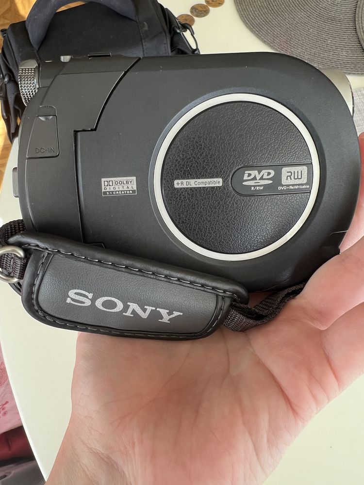 відеокамера фотокамера  sony DCR DVD-308