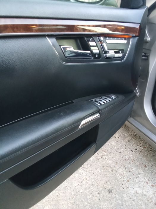 Carro Mercedes S320