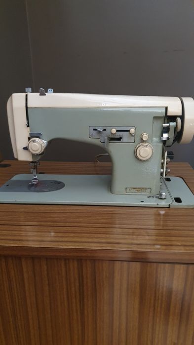 Máquina de costura Oliva 512 Pedal eléctrico