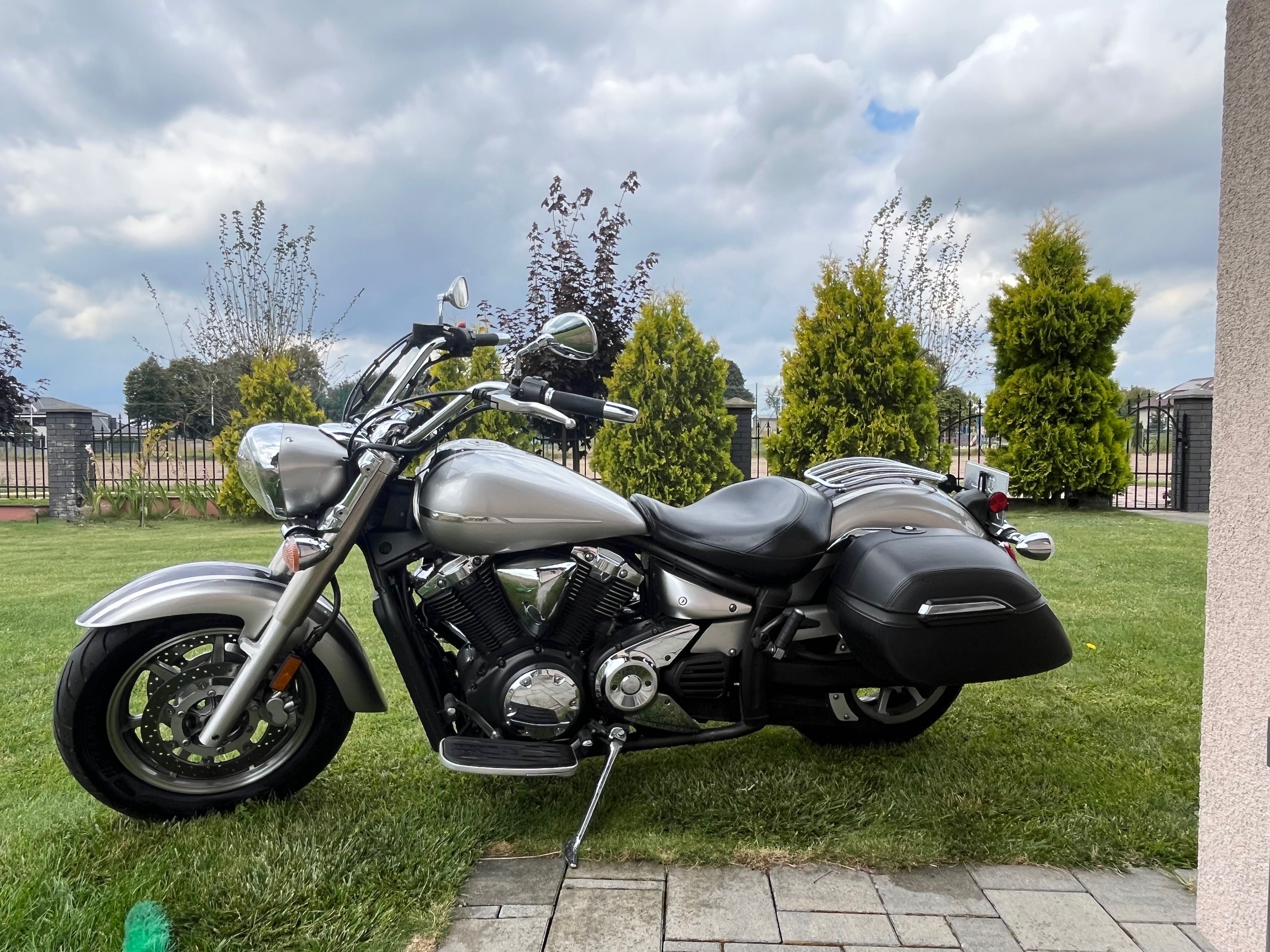 Yamaha XVS 1300 V- Star