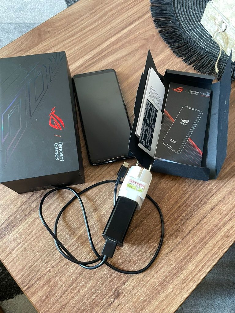 Asus ROG PHONE 2  8/128GB