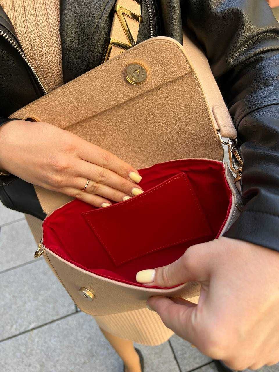 Жіноча сумка Valentino