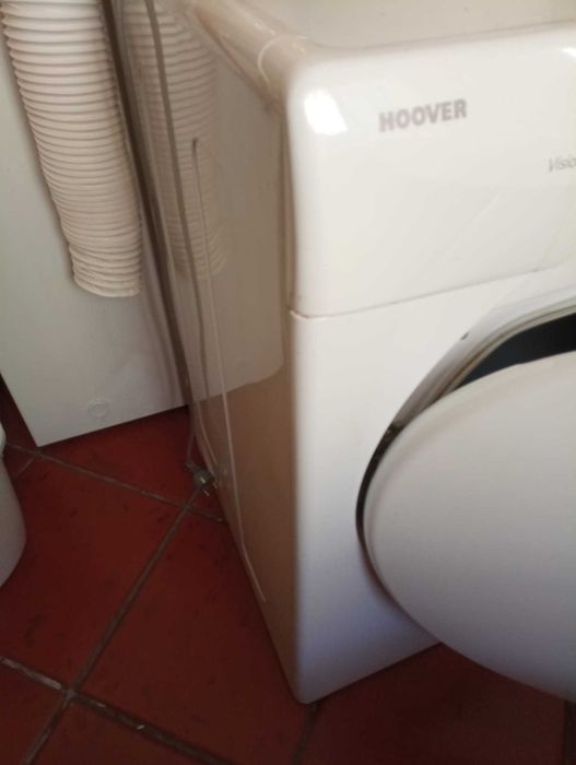 Máquina de secar roupa