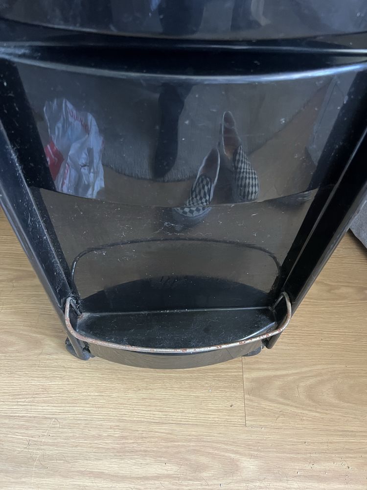 Vendo carinho de cabeleireiro