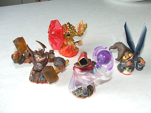 Trap Team -10% figurki Skylanders kolekcja na półkę