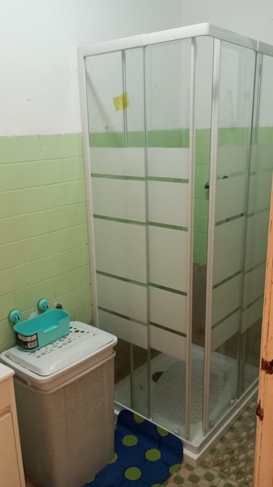 Aluga-se quarto em Benfica