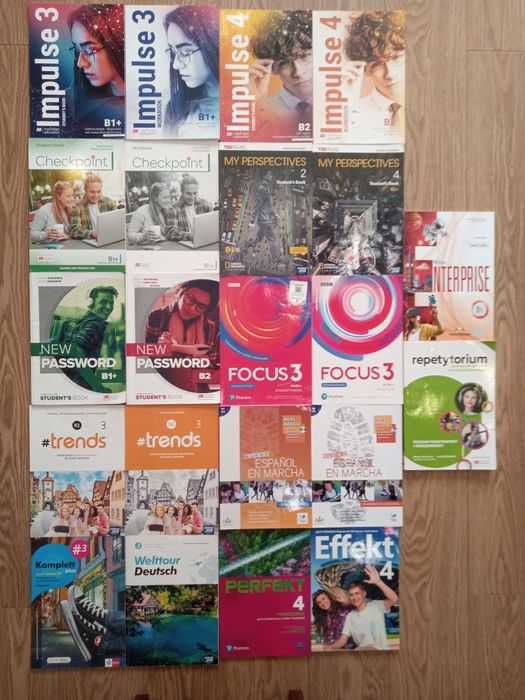 Podręczniki -Ksiazki kl.3 szkoła średnia