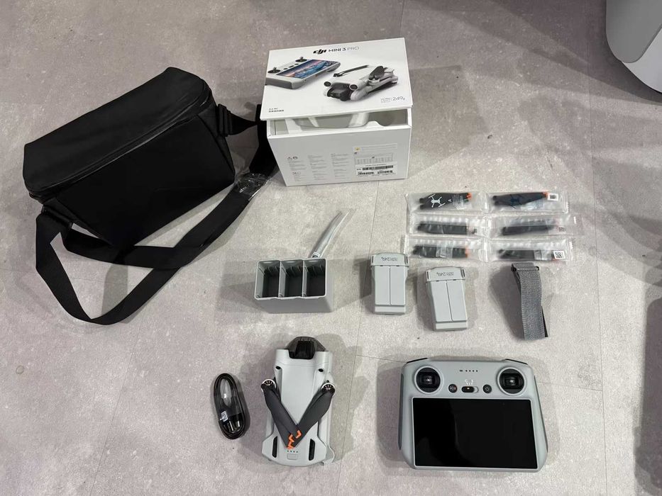 DJI Mini 3 Pro + DJI RC + Akcesoria – Stan idealny, jak nowy