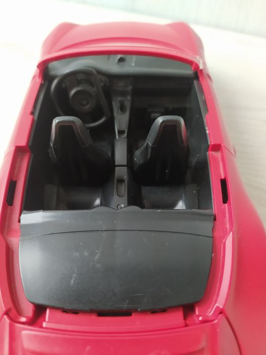 Модельна машинка Porsche 911