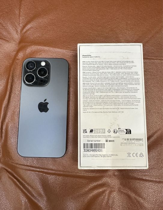 Продам Айфон 15 pro 256gb