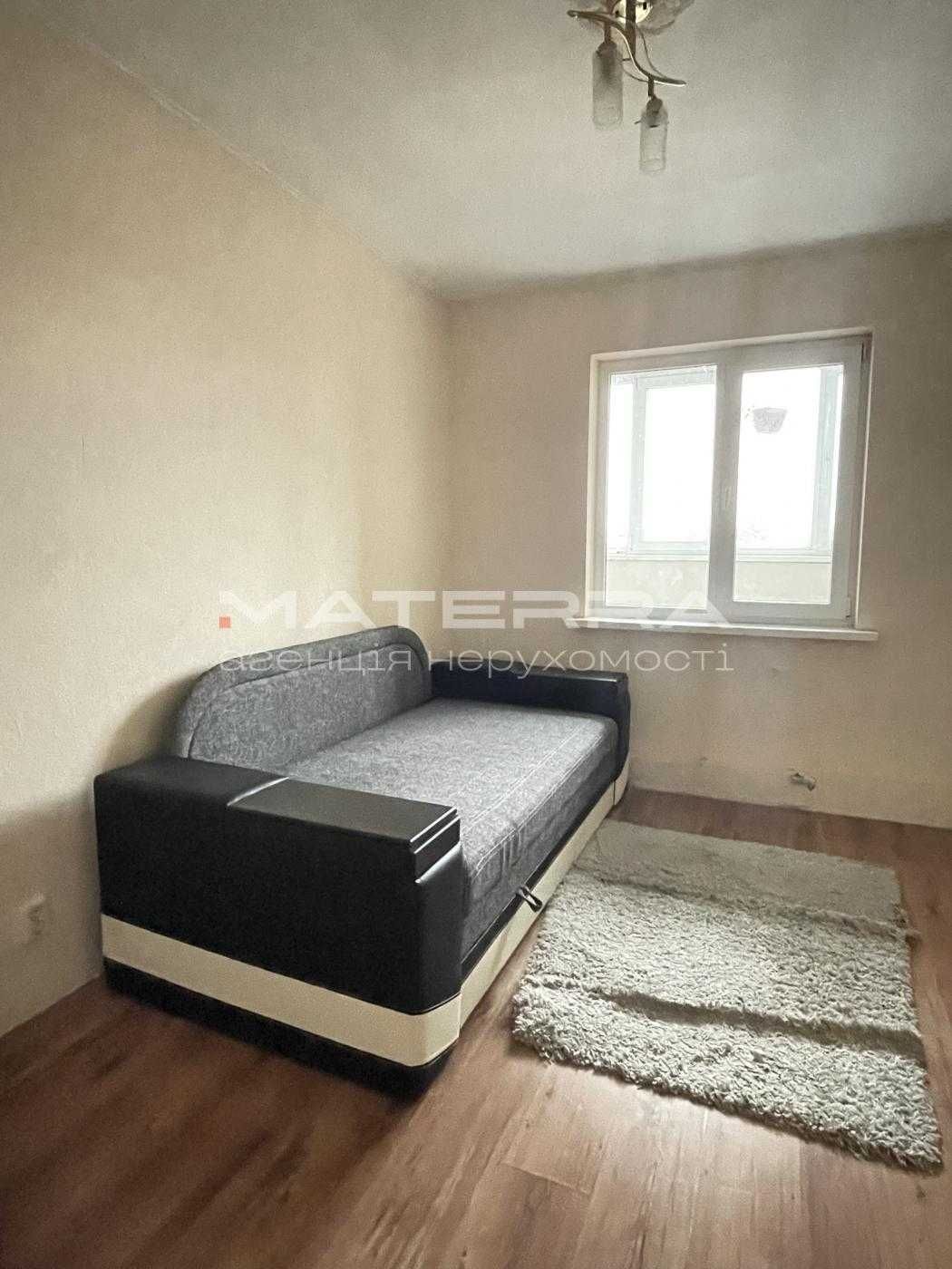Продам 2-х кімнатну квартиру в центрі Білогородки, 55 м2