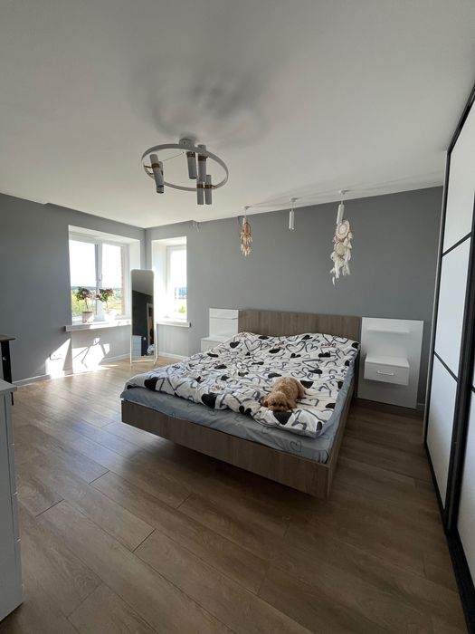 Продам 2-х рівневу квартиру