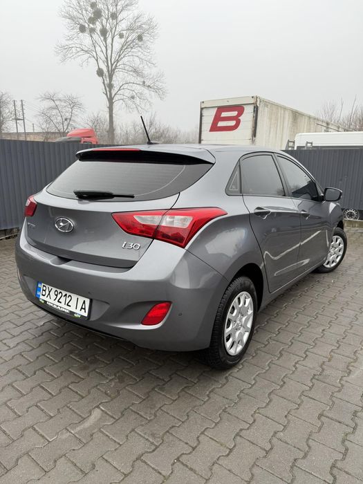 Продам авто надійне економне м'яке доглянуте питання по телефону