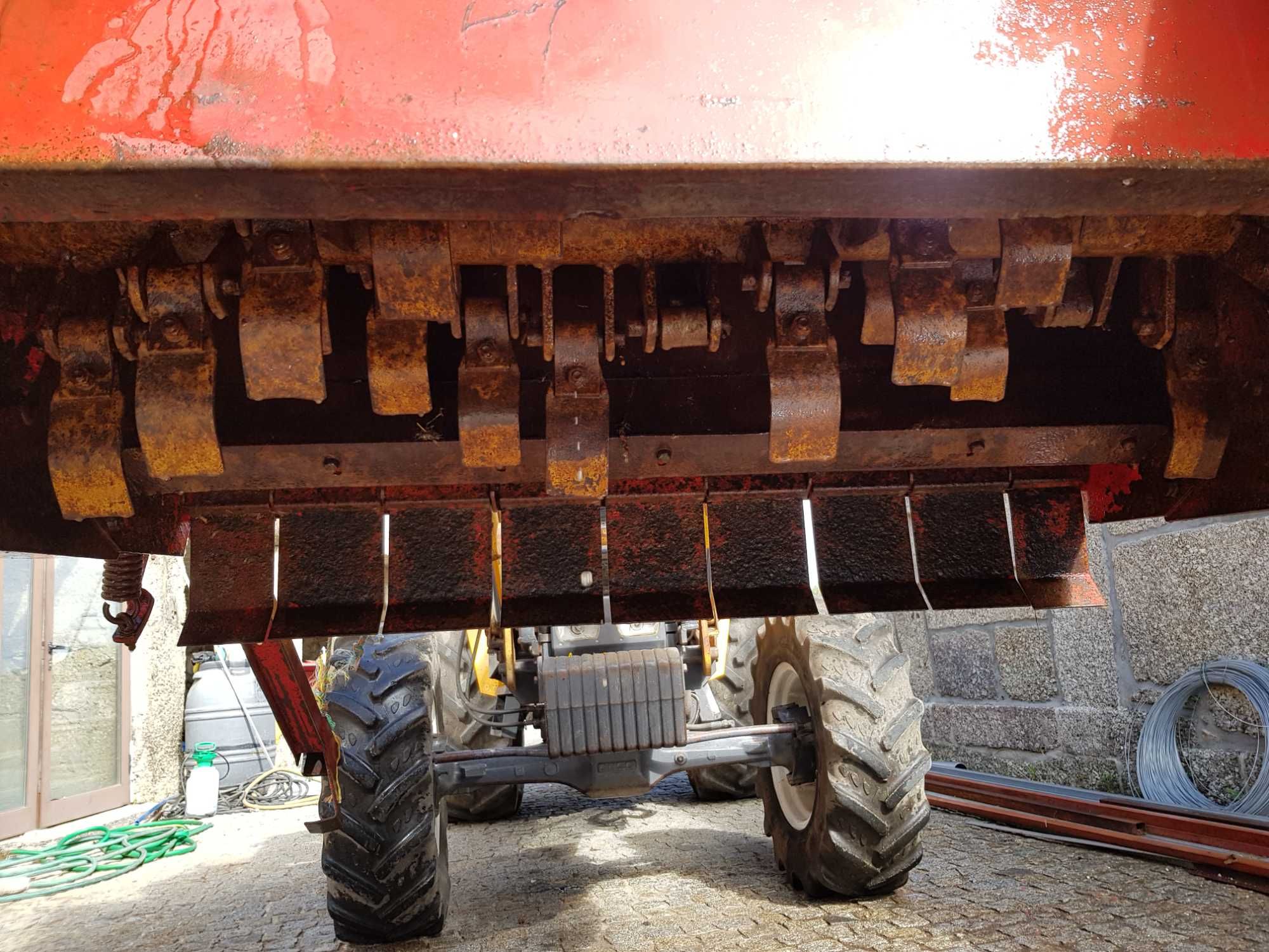 Maquina de ensilar PZ e maquina de Ensilar erva Spragelse
