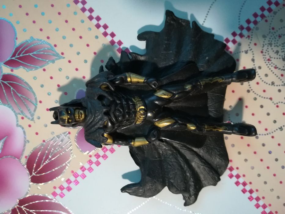 Бэтмен игрушка, персонаж.