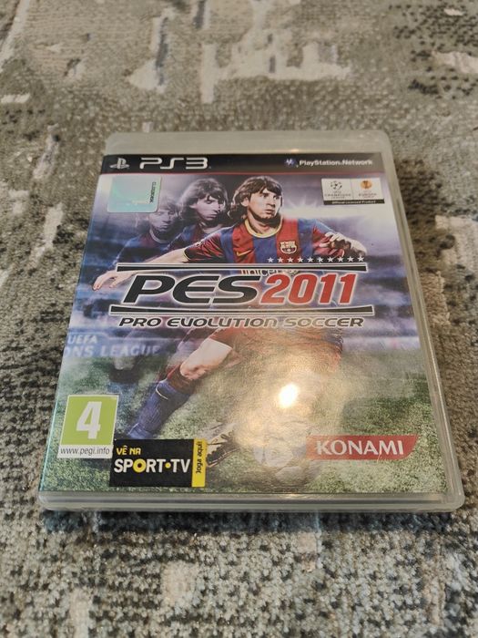 Jogos PS3 PES 2011 e FIFA 10 e 11